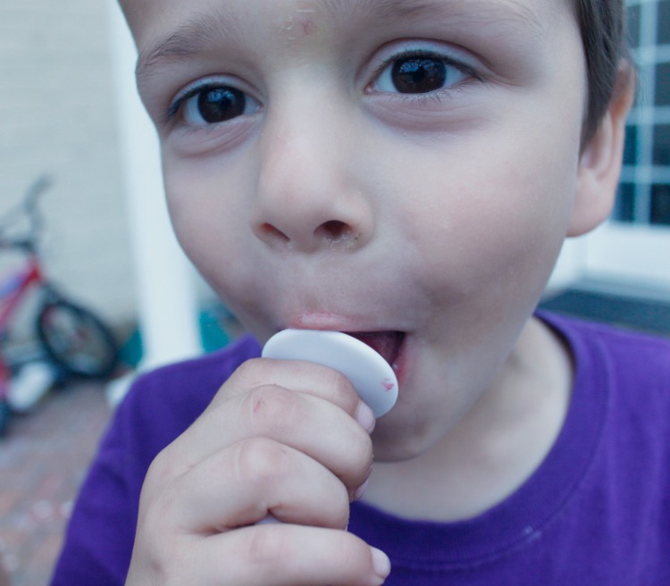Fruit Punch Ice Pops #summercampathome #frozen #summertreat